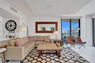 2600 E Hallandale Beach Blvd, Hallandale Beach, FL 33009 - Photo 13