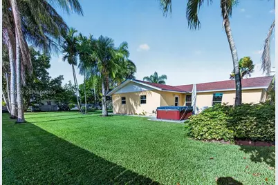 28223 SW 158th Ct, Homestead, FL 33033 - Photo 7
