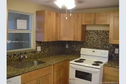 121 Golden Isles Dr #407, Hallandale Beach, FL 33009 - Photo 9