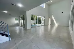10250 NW 74th Terrace, Doral, FL 33178 - Photo 9