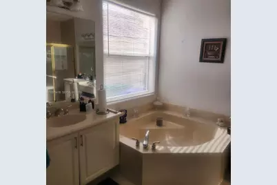 17958 SW 36th St, Miramar, FL 33029 - Photo 11