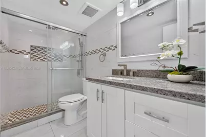 8233 Harding Ave #208, Miami Beach, FL 33141 - Photo 7