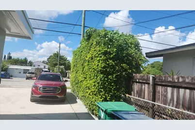 3533 SW 91st Ave #A, Miami, FL 33165 - Photo 13