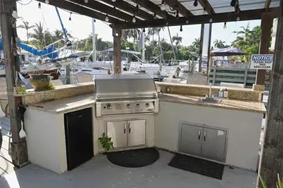 313 Hendricks Isle #4, Fort Lauderdale, FL 33301 - Photo 19