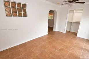 1911 NW 37th St, Oakland Park, FL 33309 - Photo 33