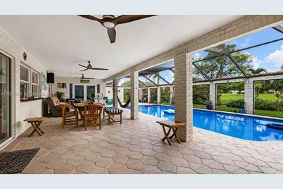 10981 NW 24th St, Coral Springs, FL 33065 - Photo 19