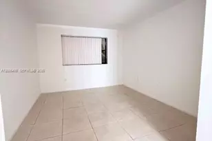 7090 NW 179th St, Hialeah, FL 33015 - Photo 7