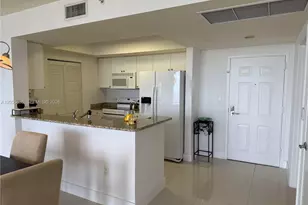 19501 W Country Club Dr, Aventura, FL 33180 - Photo 5