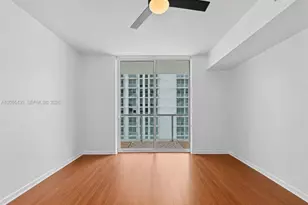 253 NE 2nd St, Miami, FL 33132 - Photo 5