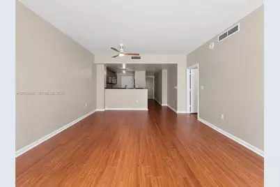 253 NE 2nd St #1804, Miami, FL 33132 - Photo 11
