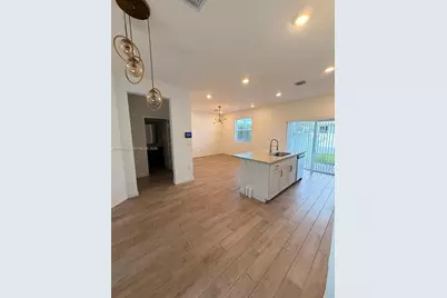 1680 SE 8th Ave, Homestead, FL 33034 - Photo 7