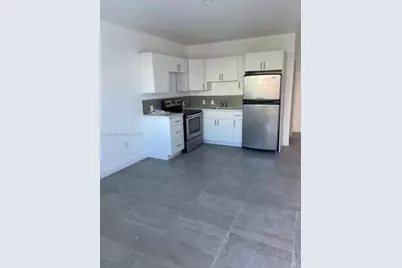 4023 SW 19th St #D, West Park, FL 33023 - Photo 15