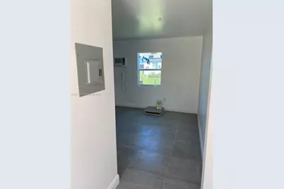 4023 SW 19th St #D, West Park, FL 33023 - Photo 25