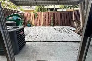4159 SW 66th Ln, Davie, FL 33314 - Photo 9