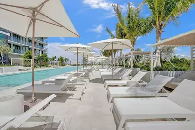 580 72nd #1004, Miami Beach, FL 33141 - Photo 13