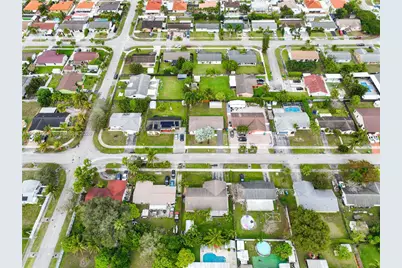13251 SW 254th Ter, Homestead, FL 33032 - Photo 11