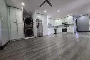 8227 NW 39th St, Coral Springs, FL 33065 - Photo 11