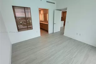 2411 Laguna Cir, North Miami, FL 33181 - Photo 11