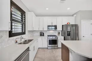 4460 Gramercy Dr, Oakland Park, FL 33309 - Photo 13