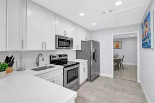 2160 NE 56th St, Fort Lauderdale, FL 33308 - Photo 5