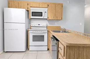 10355 NW 35th St, Coral Springs, FL 33065 - Photo 5