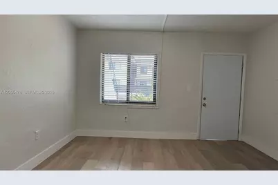 805 W 30th St #10, Hialeah, FL 33012 - Photo 9