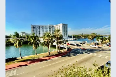 4015 Indian Creek Dr #306, Miami Beach, FL 33140 - Photo 9