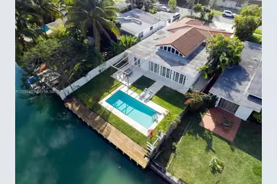 1365 Daytonia Rd, Miami Beach, FL 33141 - Photo 5