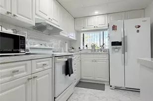 9410 W Flagler St, Miami, FL 33174 - Photo 5