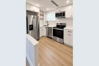 1244 NW 32nd St, Miami, FL 33142 - Photo 3