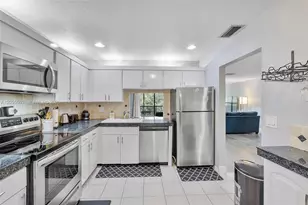 2844 NW 42nd Ave, Coconut Creek, FL 33066 - Photo 9