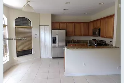 10315 NW 30th Ter #10315, Doral, FL 33172 - Photo 5