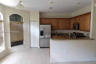 10315 NW 30th Terrace, Doral, FL 33172 - Photo 5