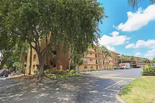 9370 SW 8th St, Boca Raton, FL 33428 - Photo 3