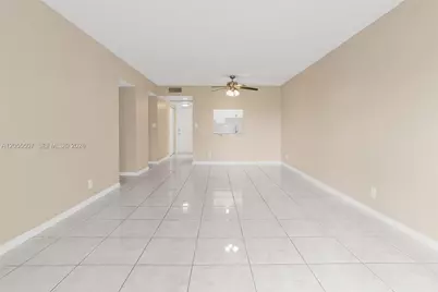 9370 SW 8th St #222, Boca Raton, FL 33428 - Photo 9
