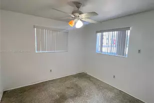1057 SW 7th St, Miami, FL 33130 - Photo 11