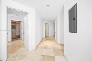 1050 Brickell Ave, Miami, FL 33131 - Photo 11
