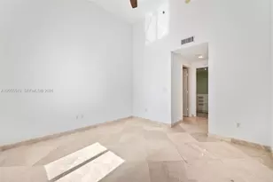 1050 Brickell Ave, Miami, FL 33131 - Photo 13