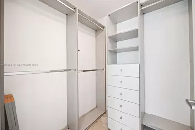 1050 Brickell Ave #3314, Miami, FL 33131 - Photo 17