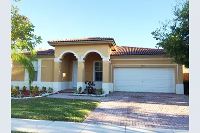 2123 NE 38th Rd #2123, Homestead, FL 33033 - Photo 1