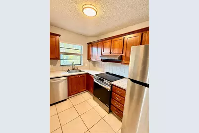 200 Jacaranda Country Club Dr #4B, Plantation, FL 33324 - Photo 5