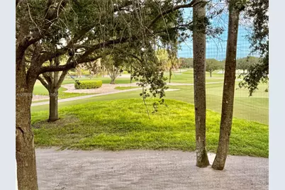 200 Jacaranda Country Club Dr #4B, Plantation, FL 33324 - Photo 3