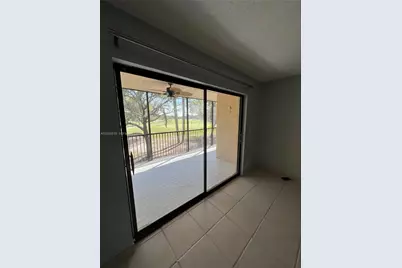 200 Jacaranda Country Club Dr #4B, Plantation, FL 33324 - Photo 11