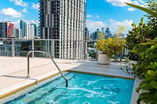 90 NE 32nd St, Miami, FL 33137 - Photo 29