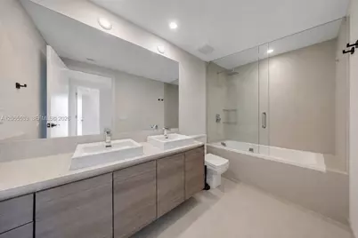 1080 Brickell Ave #1803, Miami, FL 33131 - Photo 25