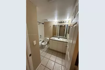 5035 Wiles Rd #203, Coconut Creek, FL 33073 - Photo 11
