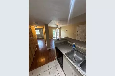 5035 Wiles Rd #203, Coconut Creek, FL 33073 - Photo 3