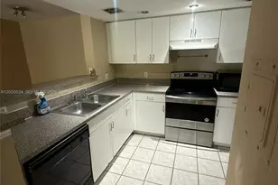 5035 Wiles Rd, Coconut Creek, FL 33073 - Photo 15