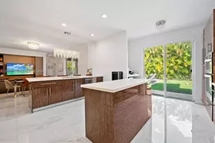 3846 W Gardenia Ave, Weston, FL 33332 - Photo 9