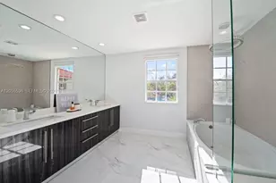 3846 W Gardenia Ave, Weston, FL 33332 - Photo 13